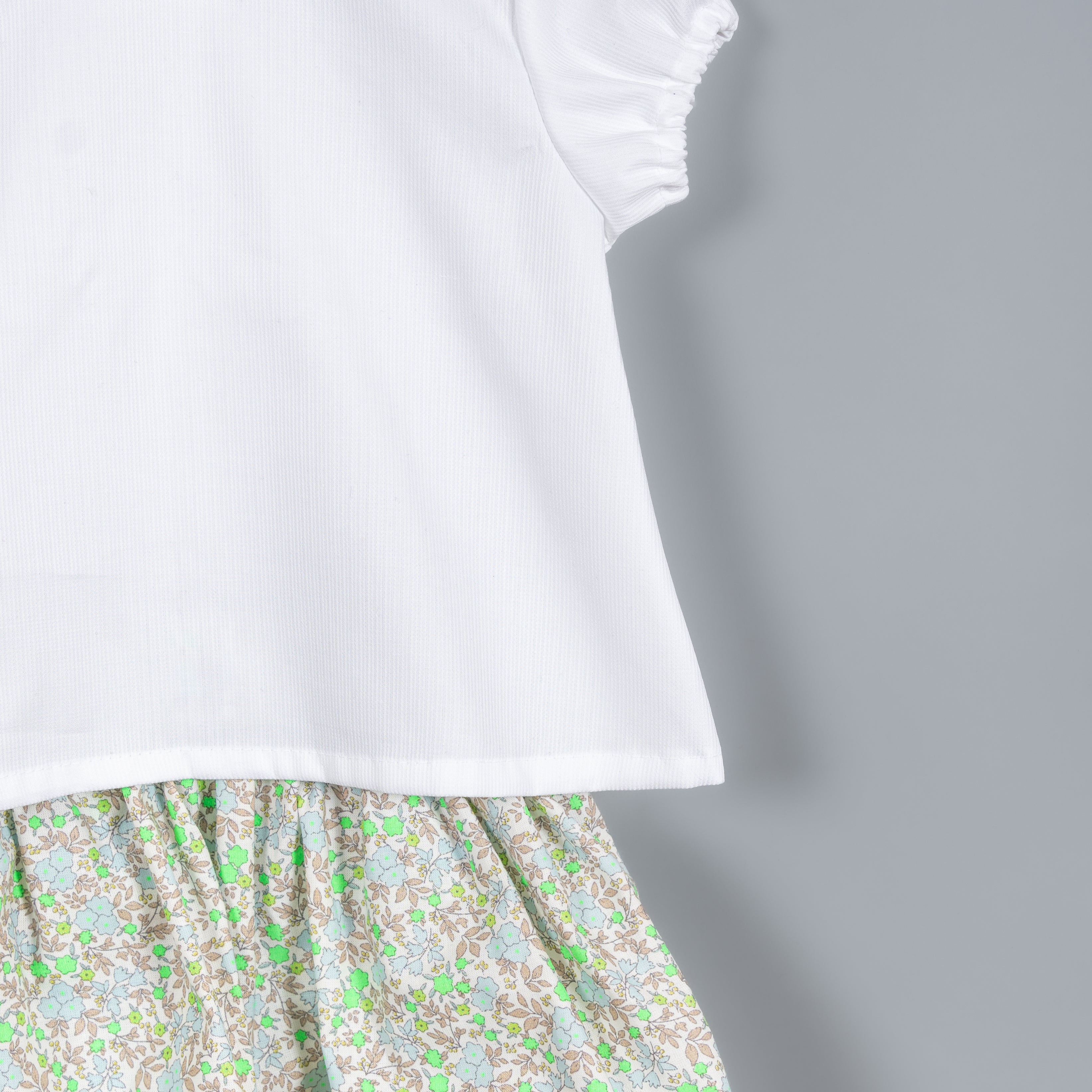 Falda Andrea verde fluor