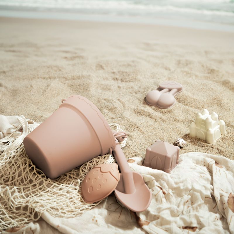 Kit de juguetes para playa (incluye maleta)