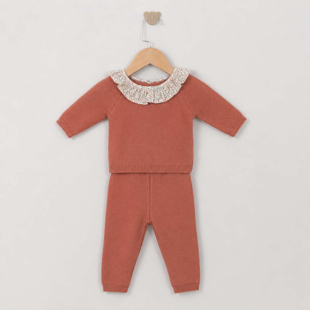 Set pantalon tejido sin pies mamey