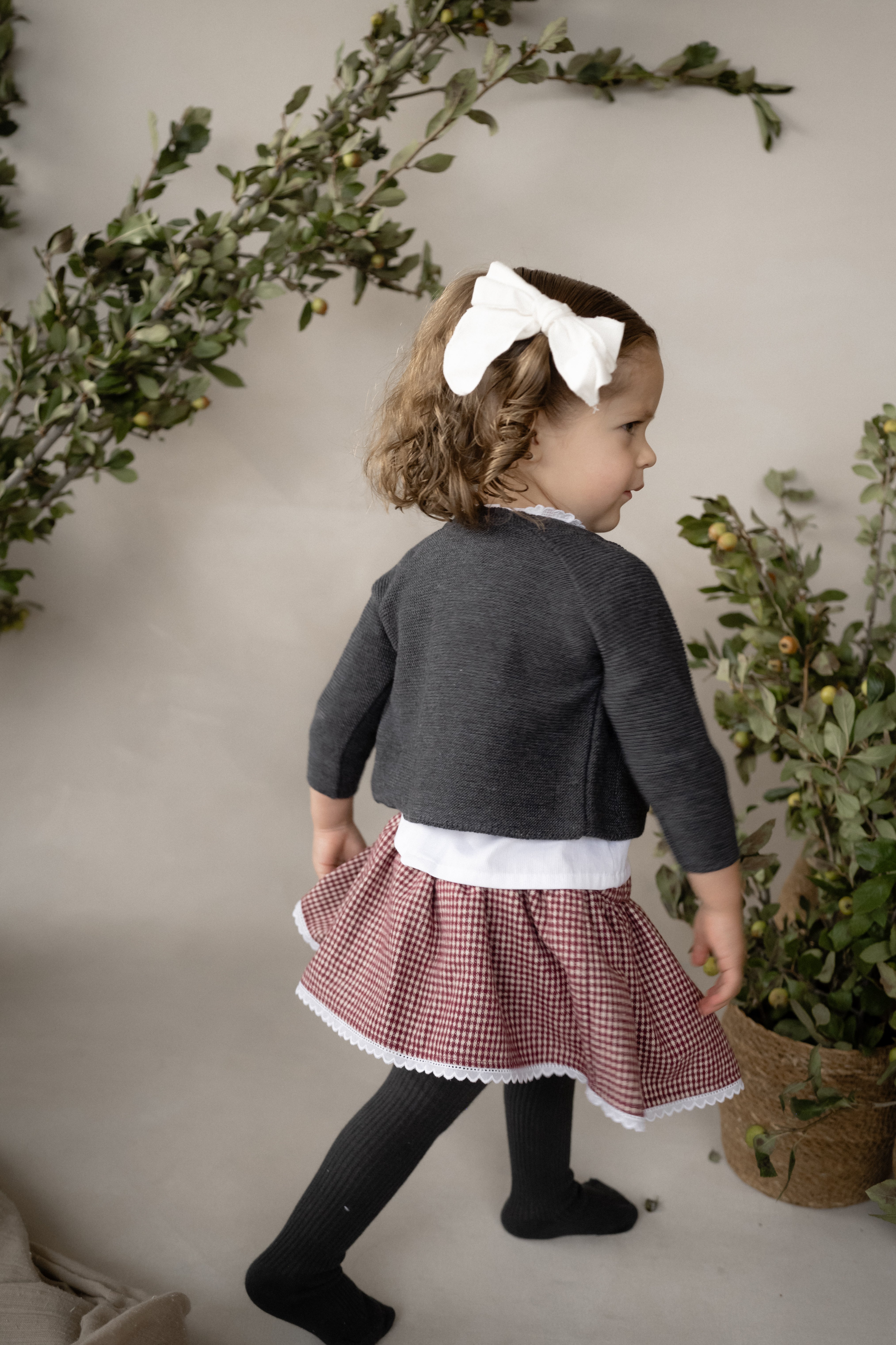 Sueter bolsitas gris oxford con escarolita