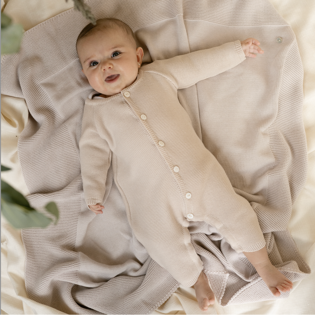 Enterito tejido sin pies gris y arena