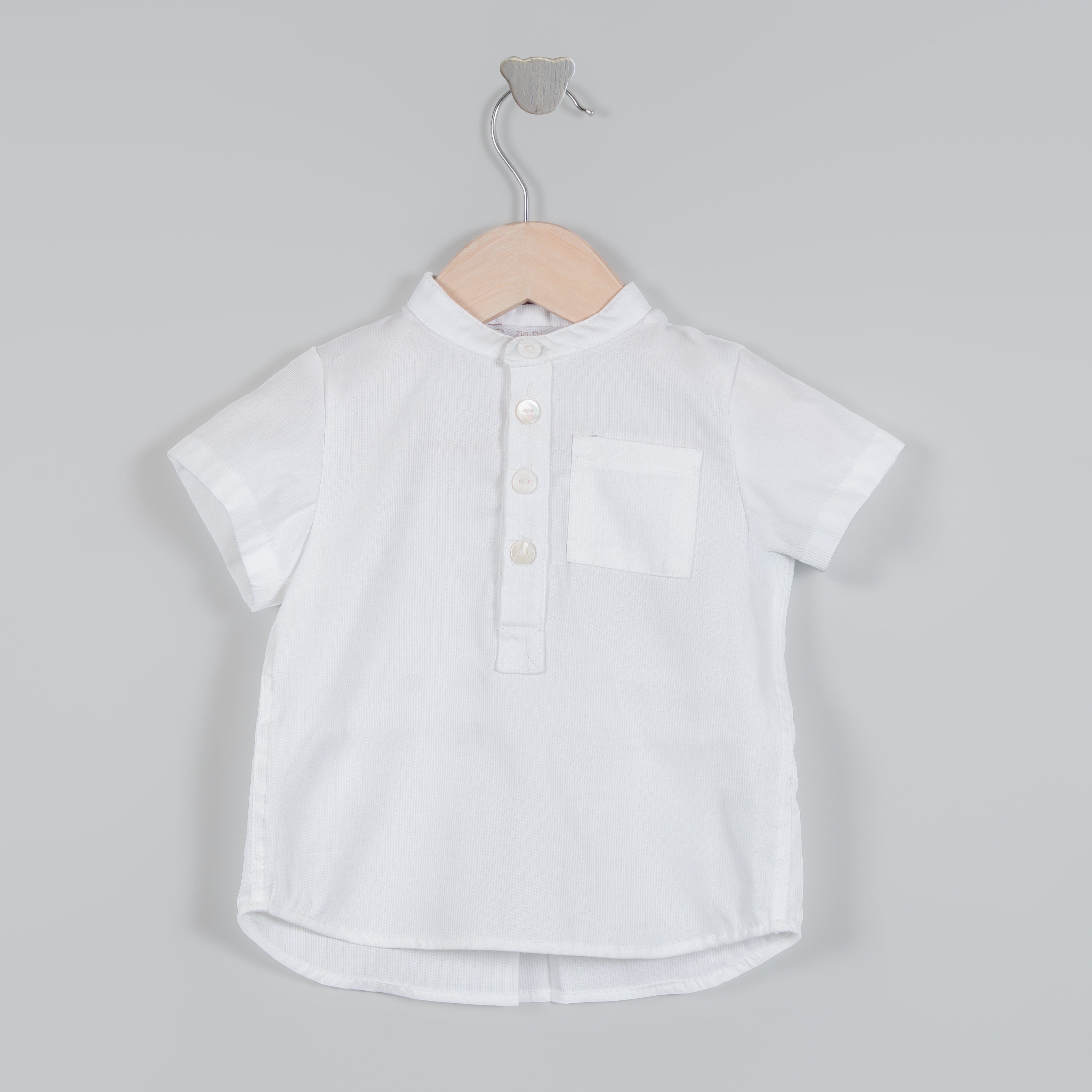 Camisa Charlie pique blanco botones blancos