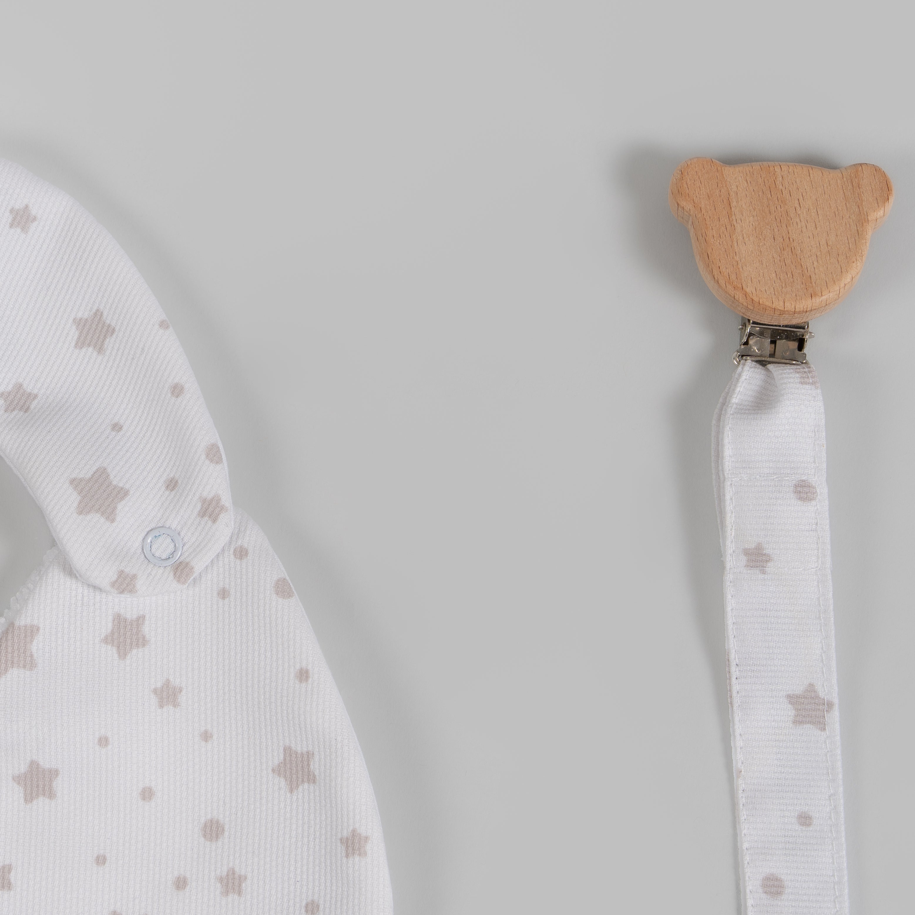 Set babero & portachupon estrellas