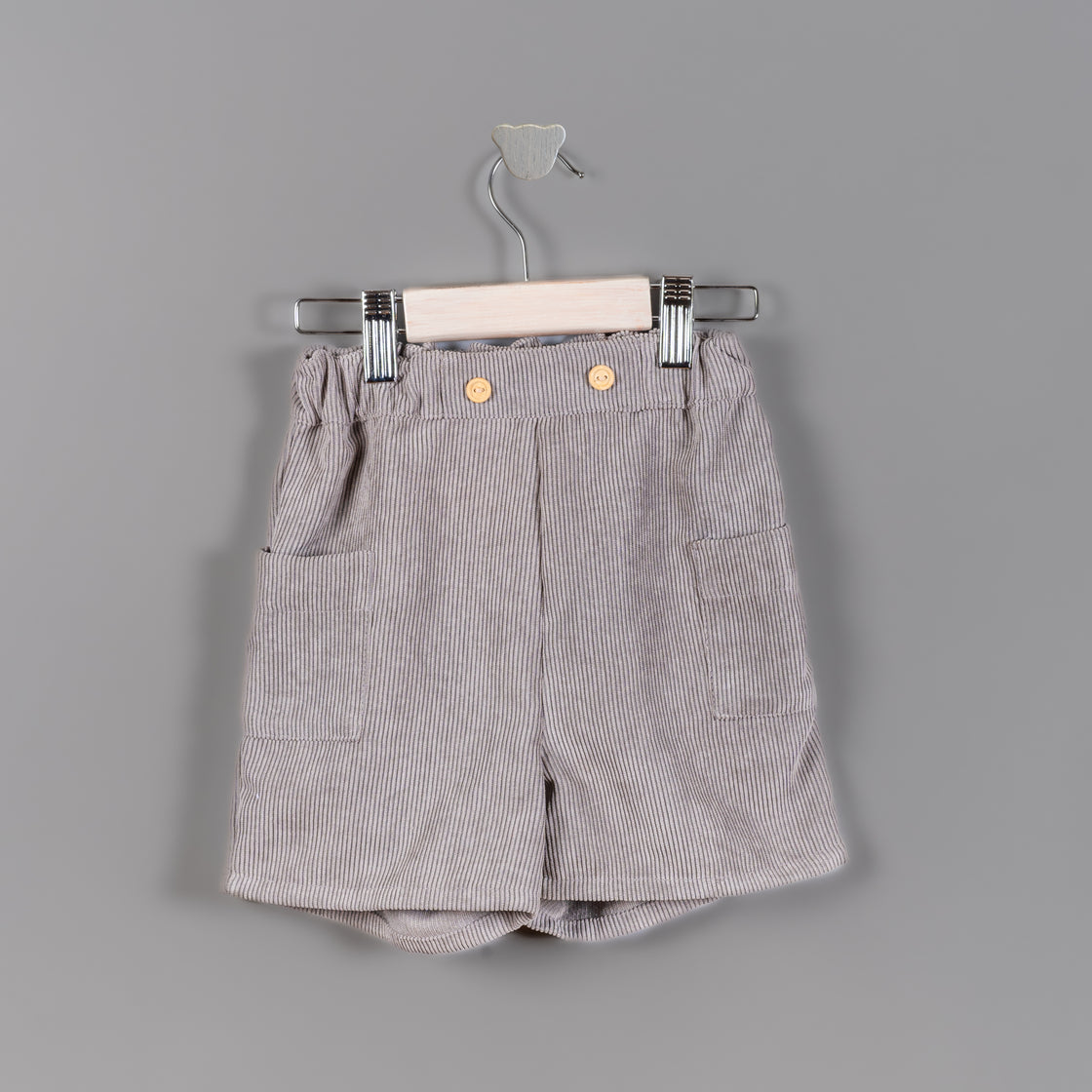 Short Javier pana gris