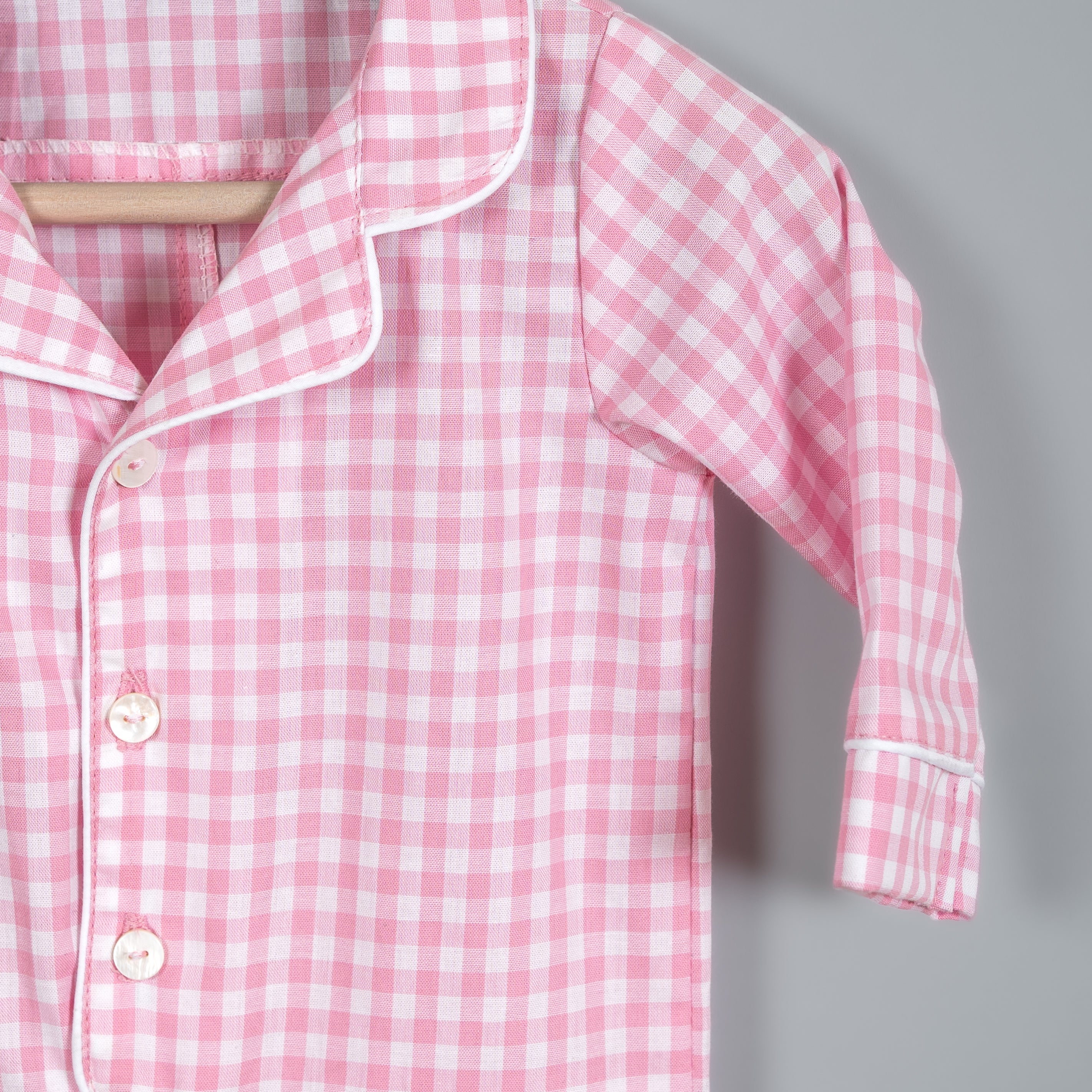 Enterito sin pies Popy cuadros rosas