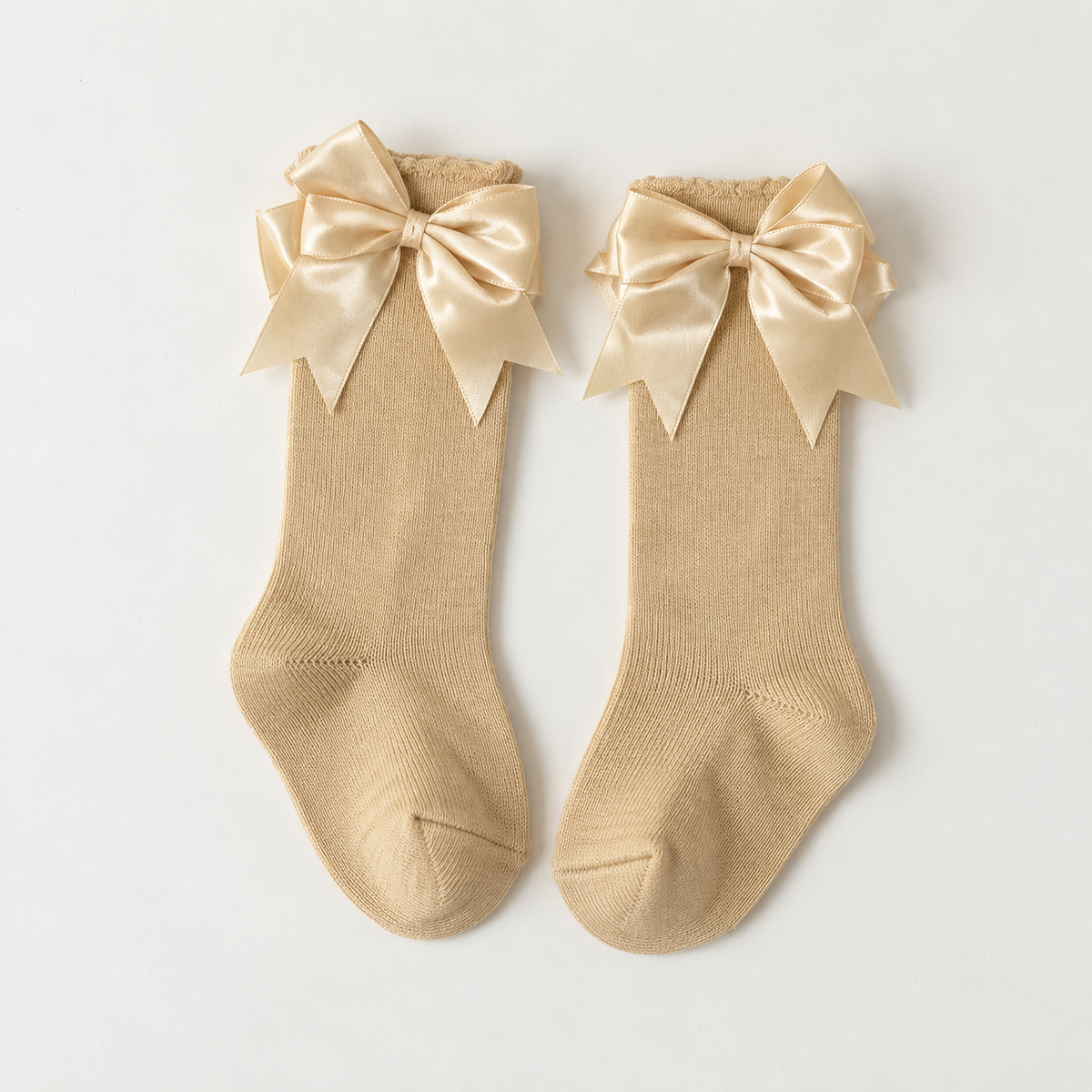 Calcetines con moño